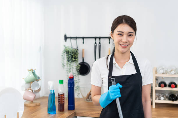 تنازل خدم قطر انستقرام