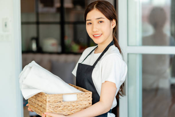 تنازل خدم قطر انستقرام